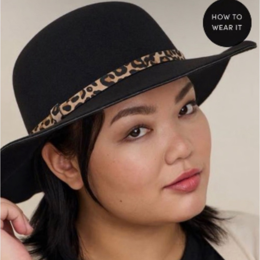 Torrid NWT Black Hat with Leopard Band